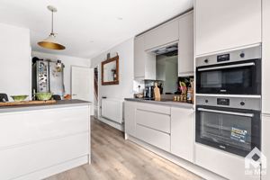 Photo 10- click for photo gallery